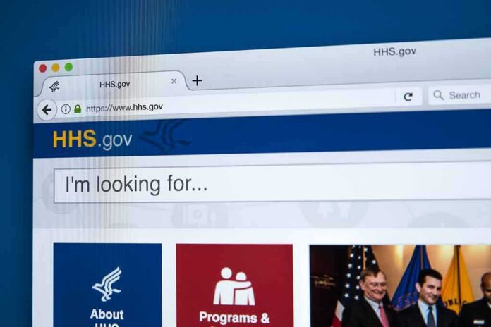 shutterstock_759011539 Scott Gottlieb on the HHS.gov website page header